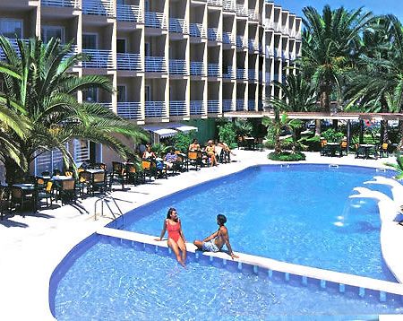 Hotel Palmira Isabela Санта-Понса Экстерьер фото
