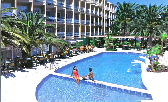 Hotel Palmira Isabela Санта-Понса Экстерьер фото